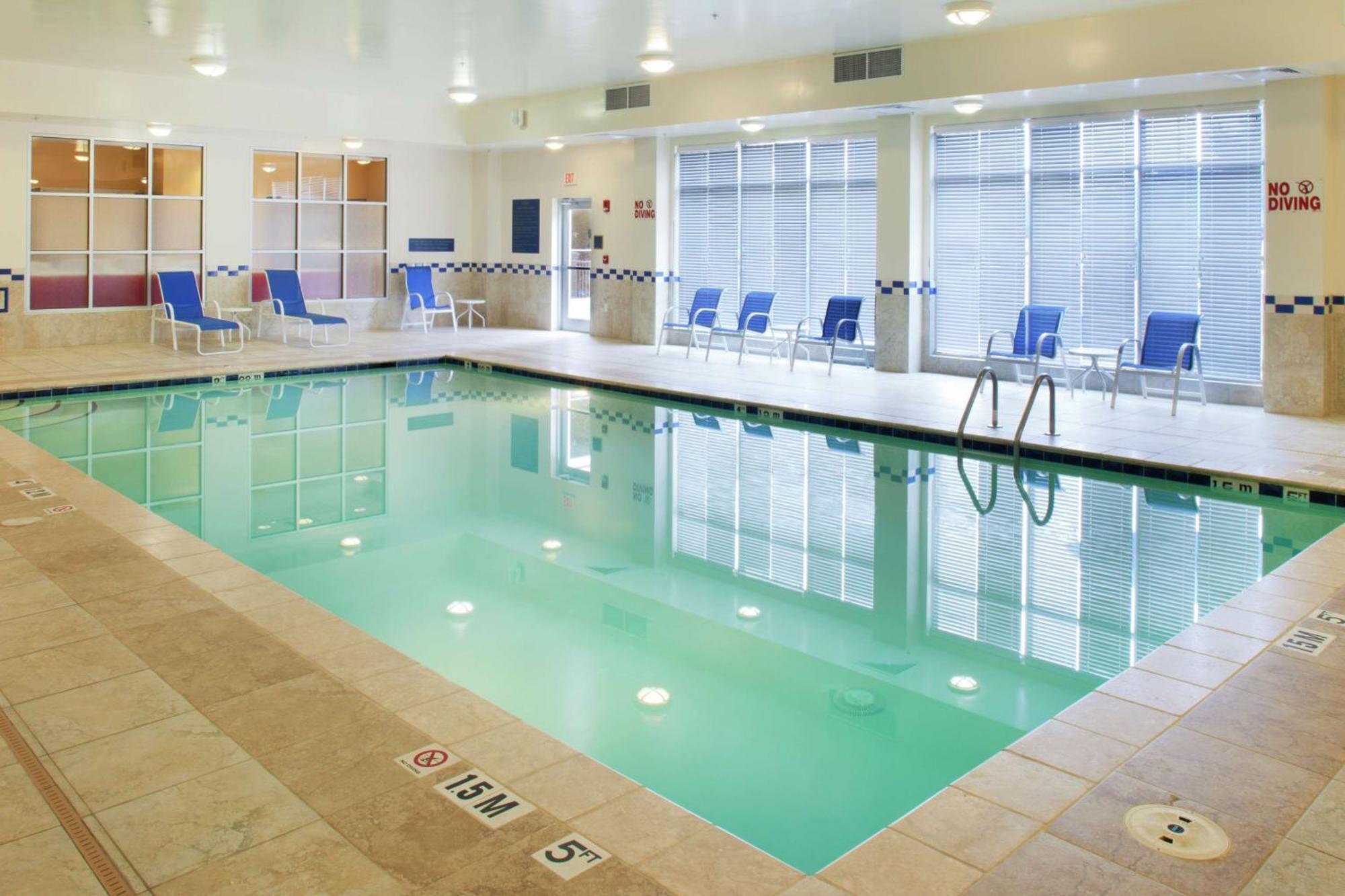 Doubletree By Hilton Greensboro Εξωτερικό φωτογραφία